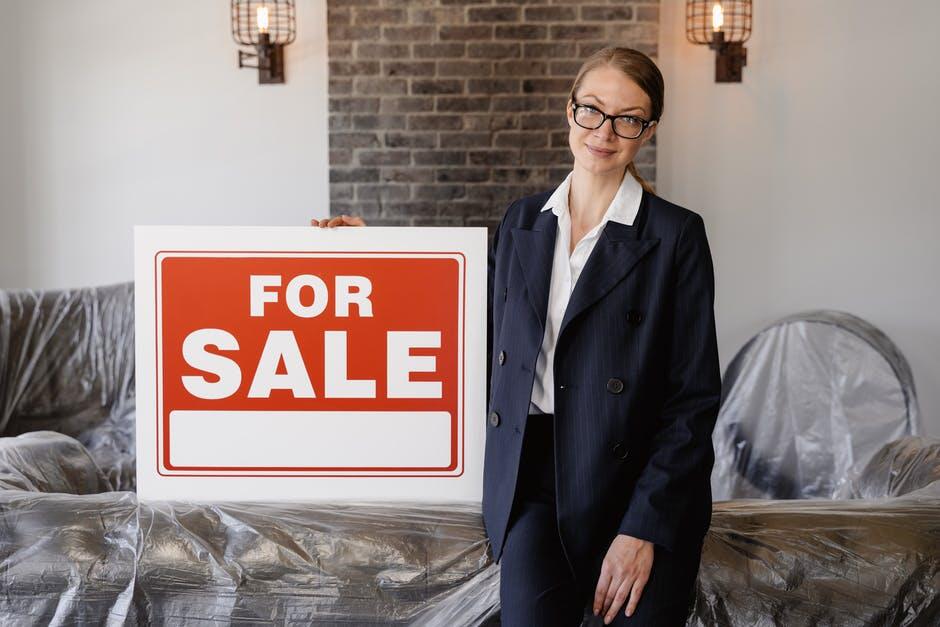 Signs You Should Sell Your Rental Property (And How to Do It Quickly)